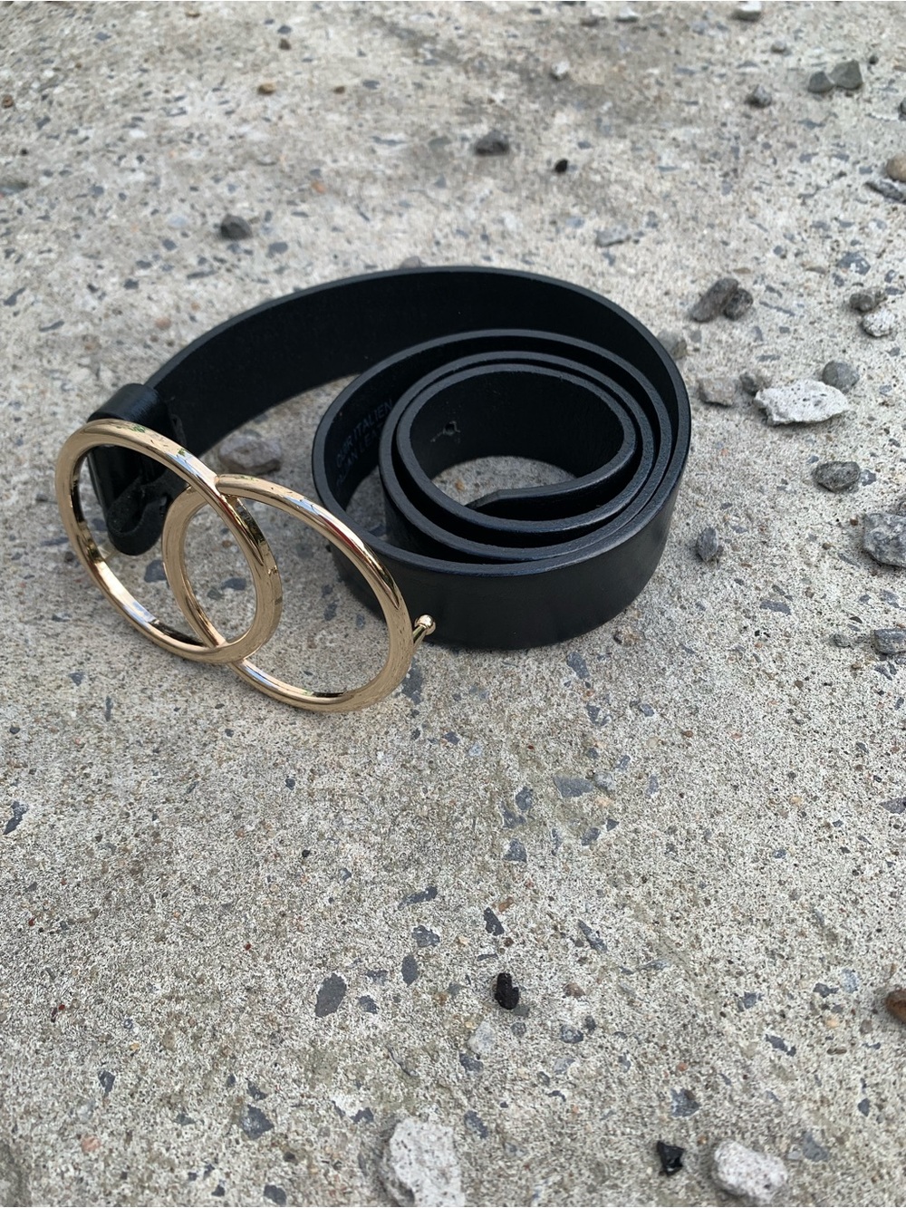 Leather Black Belt by Simons with Gold Double O-Ring Buckle Size Small (S/P)
